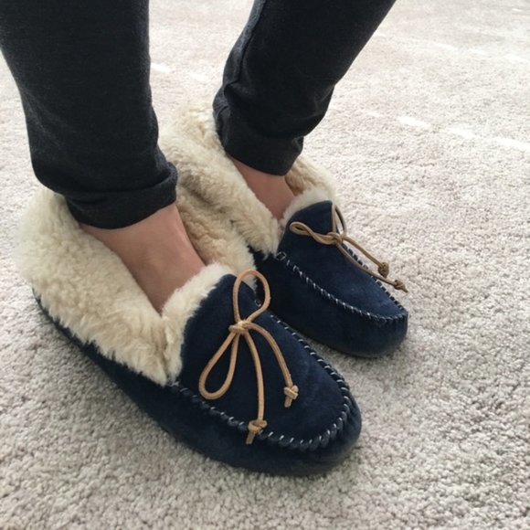 UGG leather fur Alena slipper moccasin. Size: 5 - Picture 9 of 10